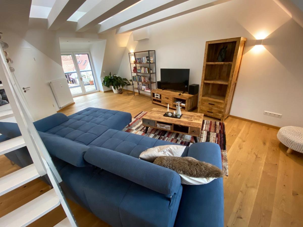 Modernes Penthouse, Nahe Wuerzburg Apartment Luaran gambar