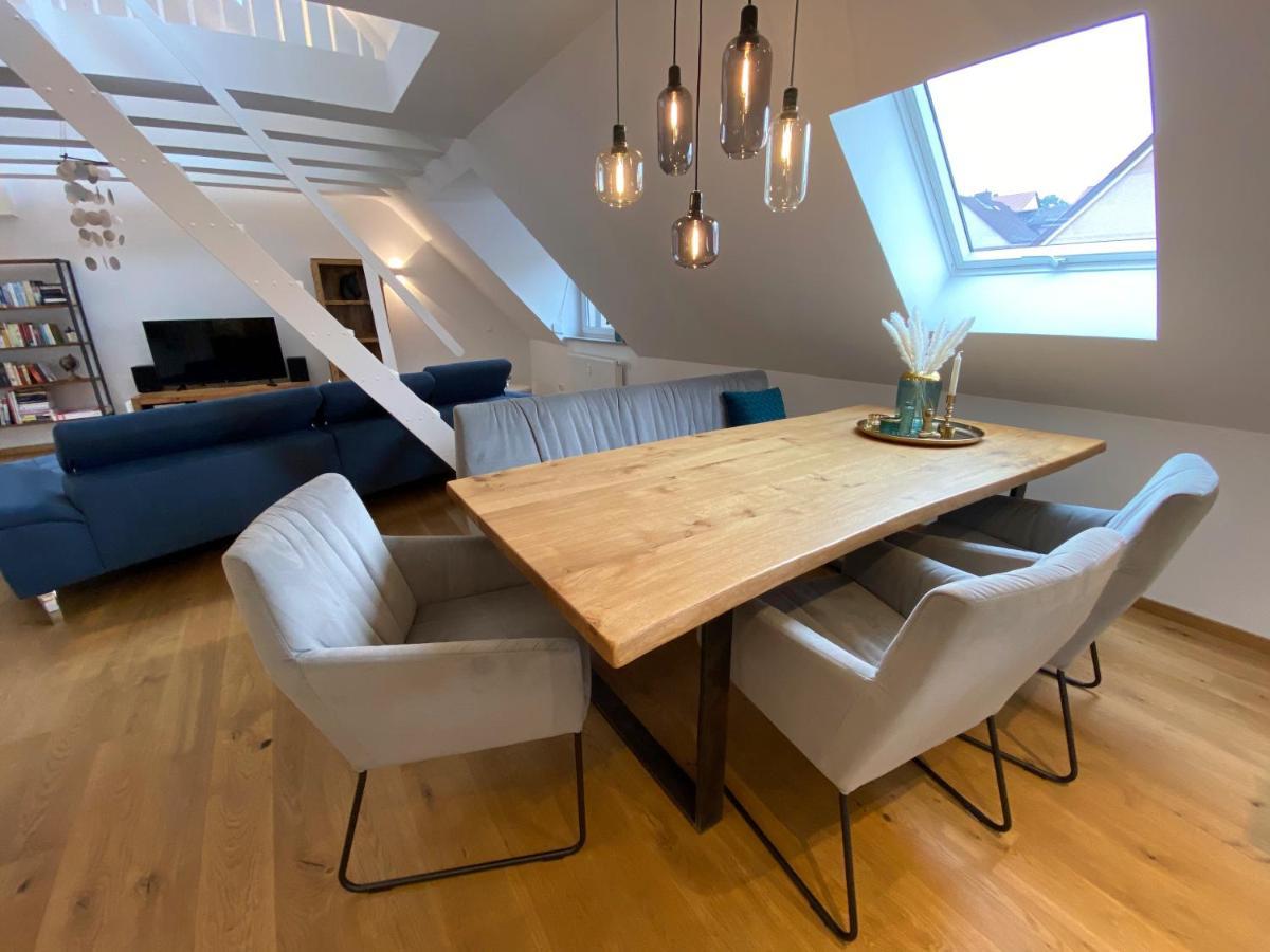 Modernes Penthouse, Nahe Wuerzburg Apartment Luaran gambar
