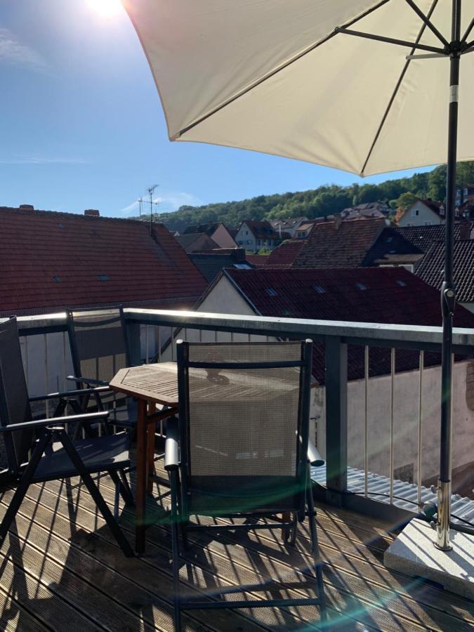 Modernes Penthouse, Nahe Wuerzburg Apartment Luaran gambar